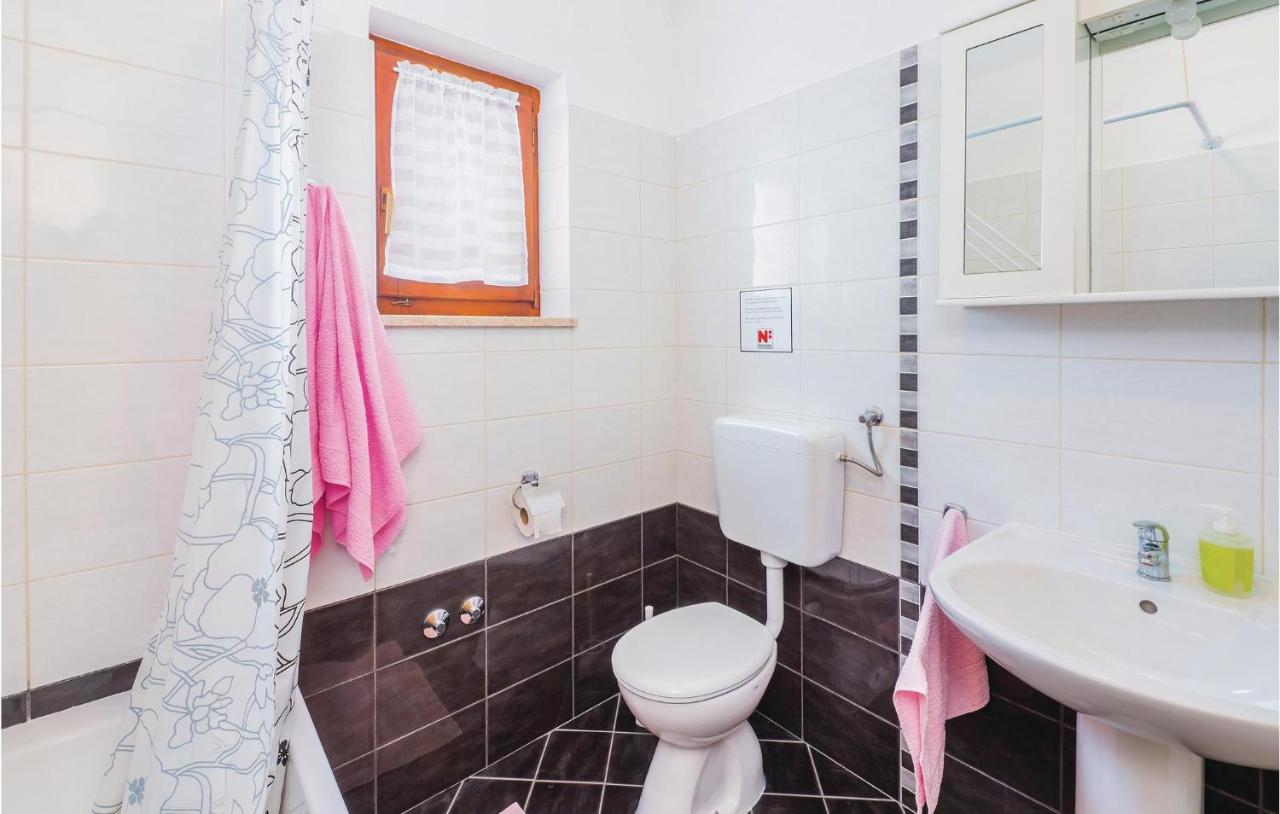 Gorgeous Apartment In Labin With Wifi Exterior photo